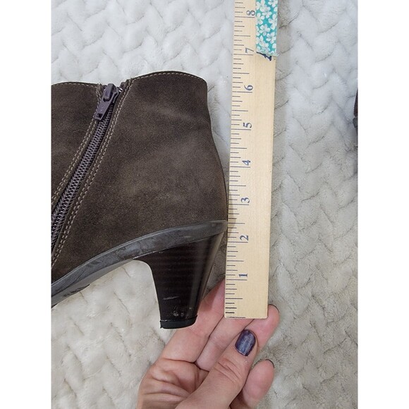 LA CANADIENNE Brown Suede Waterproof Ankle Boots Booties SIZE 8 M 22273 - Picture 15 of 16